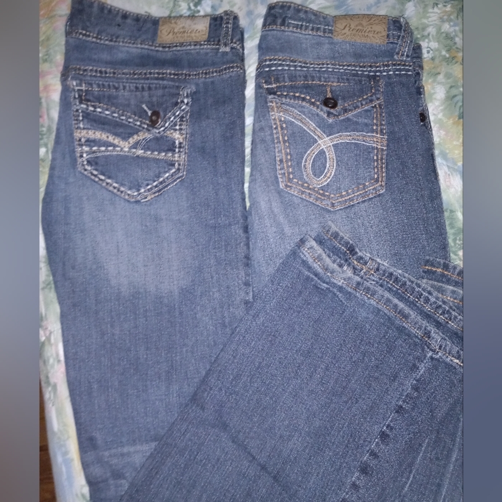 Lot of 2 Pair Premiere Rue 21 Jeans